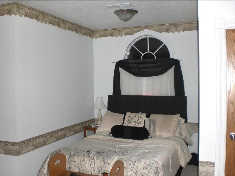 Grabers Green Gables B&B image