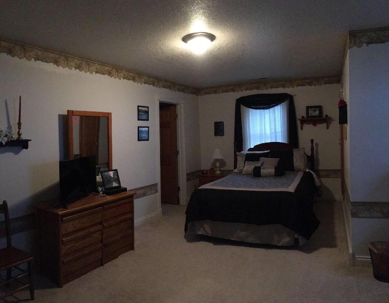 Grabers Green Gables B&B image