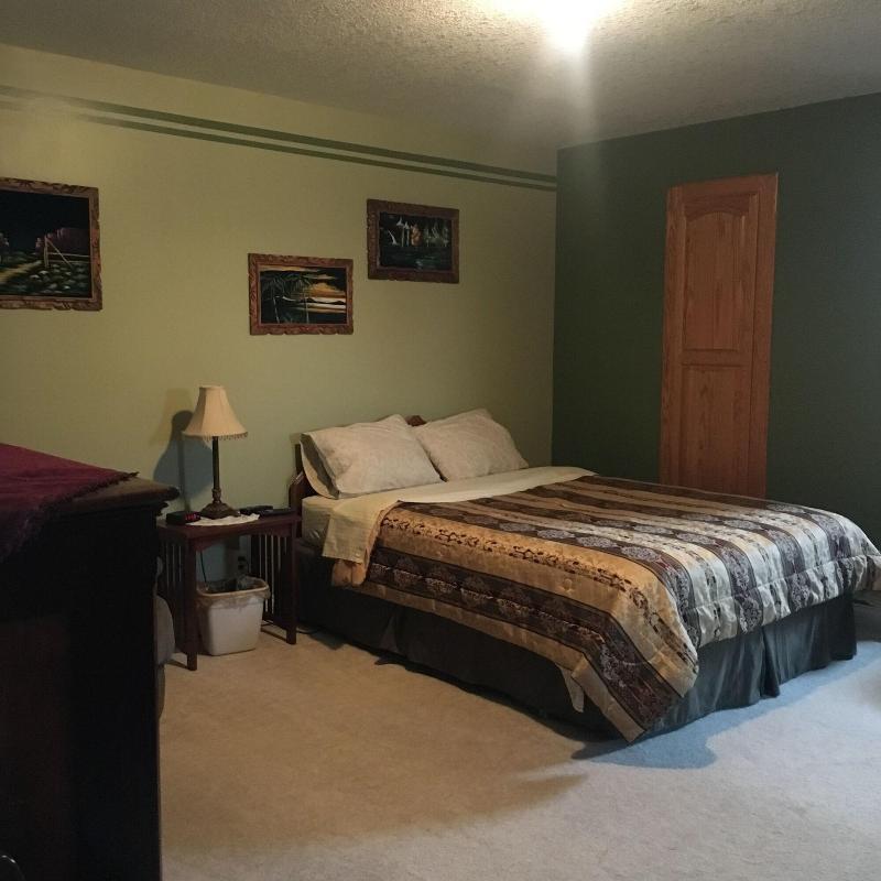 Grabers Green Gables B&B image