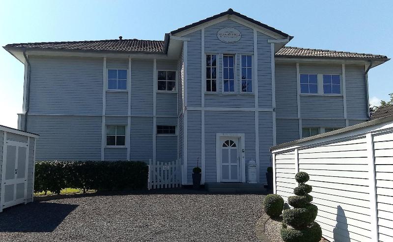 Villa Regina image