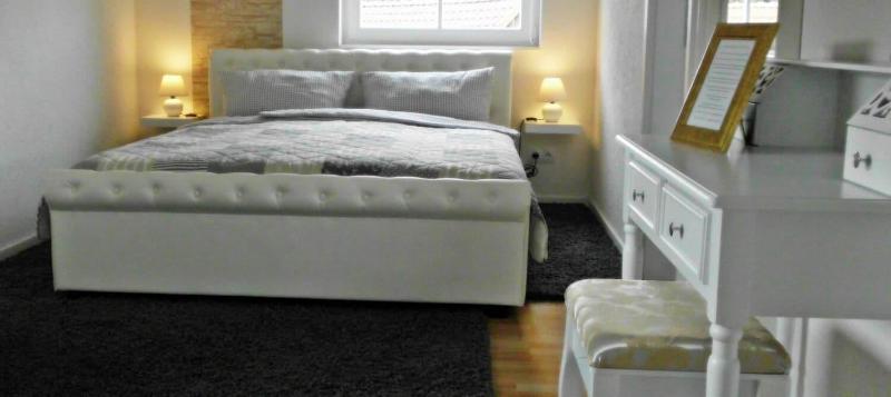 Villa Regina image
