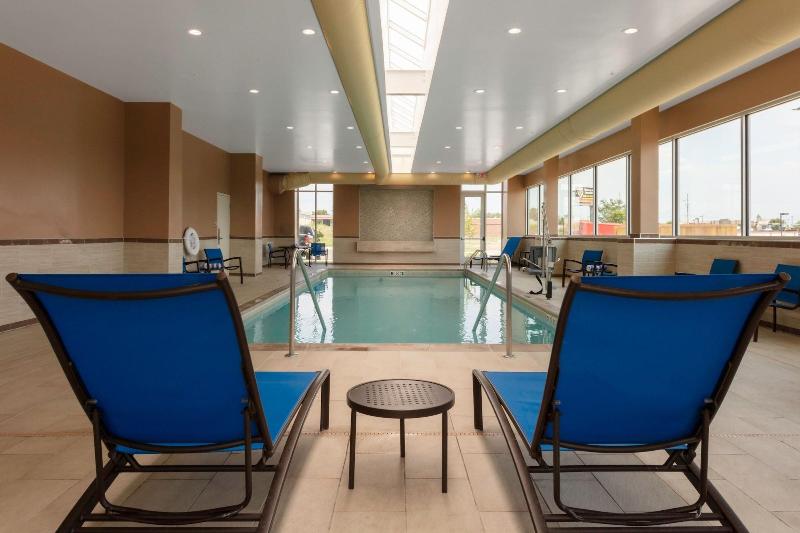 Springhill Suites By Marriott Kansas City North image 7