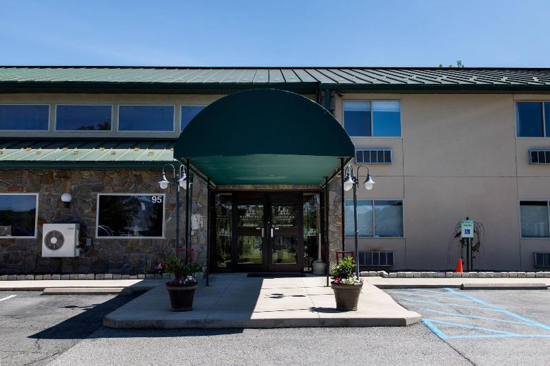 Harvest Inn image