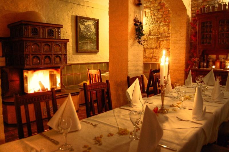 Gasthaus & Hotel Zur Henne image
