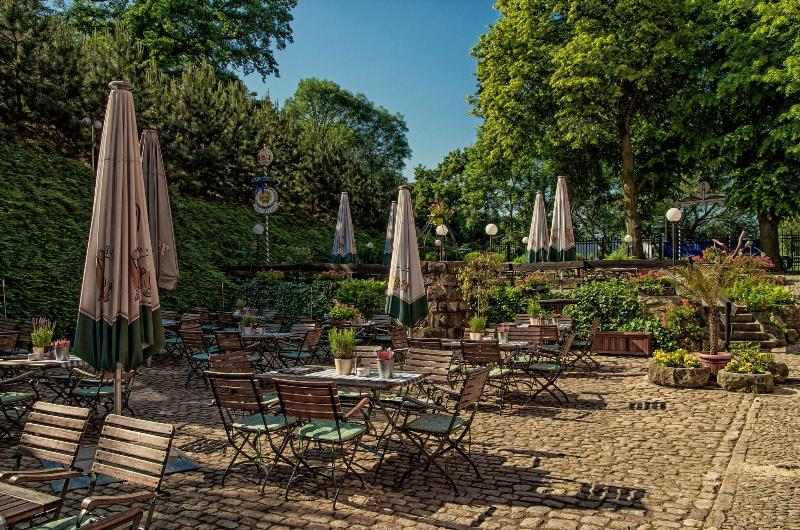 Gasthaus & Hotel Zur Henne image