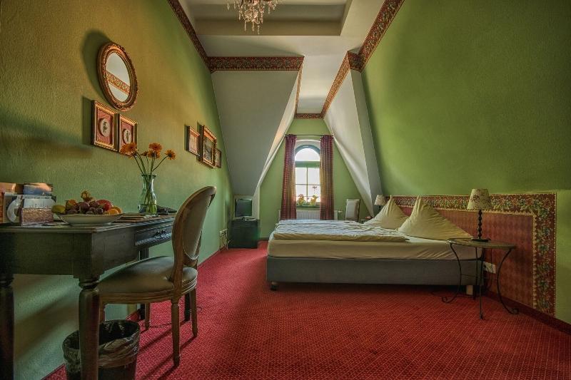 Gasthaus & Hotel Zur Henne image