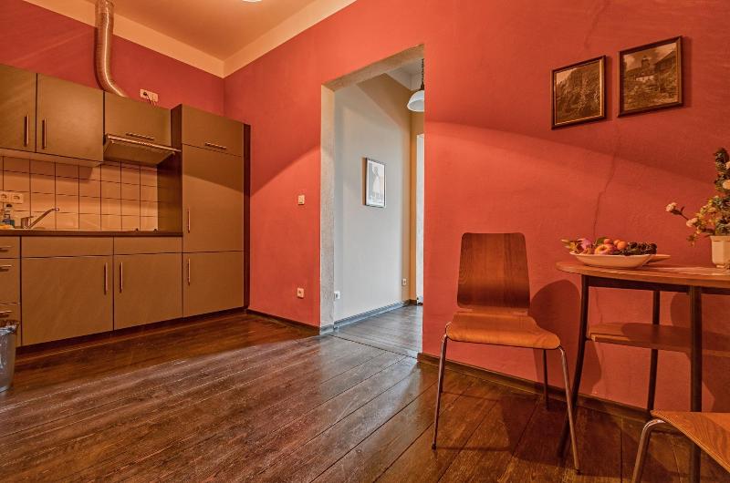 Gasthaus & Hotel Zur Henne image