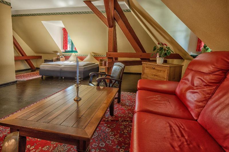 Gasthaus & Hotel Zur Henne image