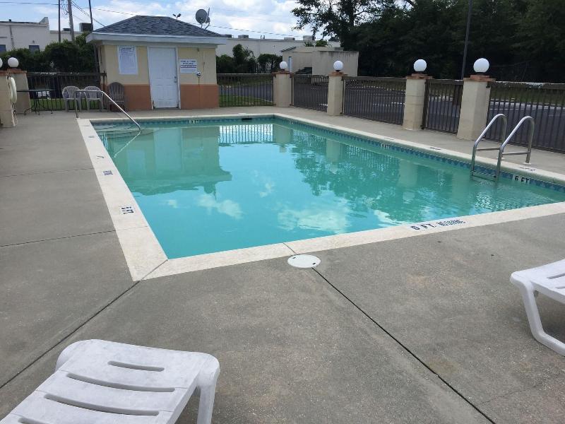 Regency Inn image