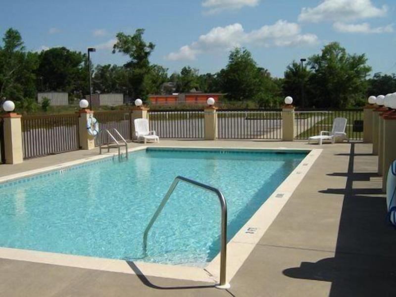 Regency Inn image