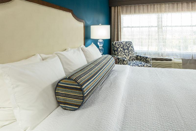 Inn At Middletown image