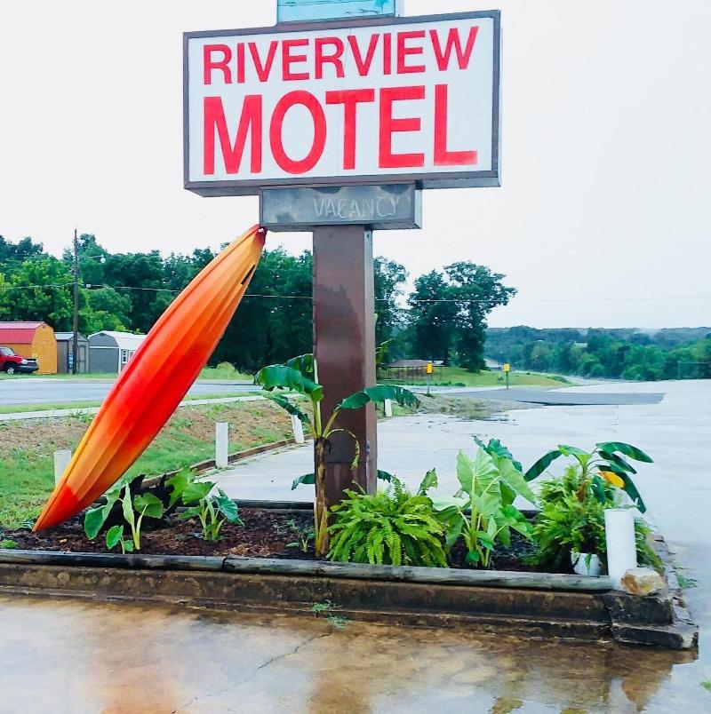 Riverview Trout Lodge image