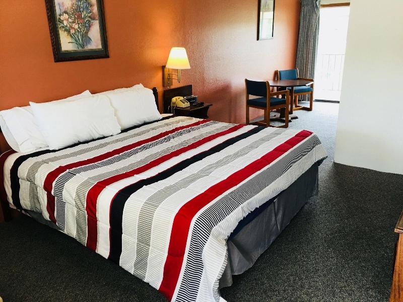 Riverview Trout Lodge image