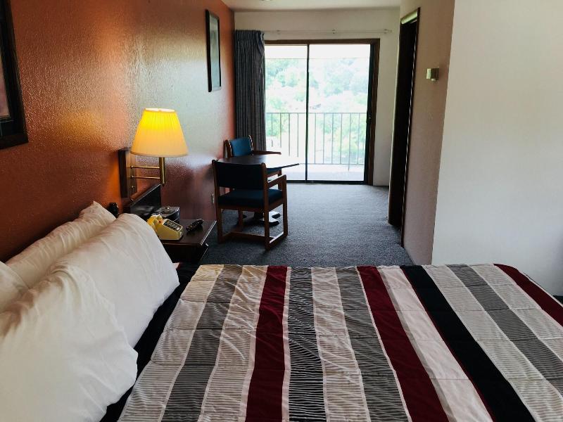Riverview Trout Lodge image
