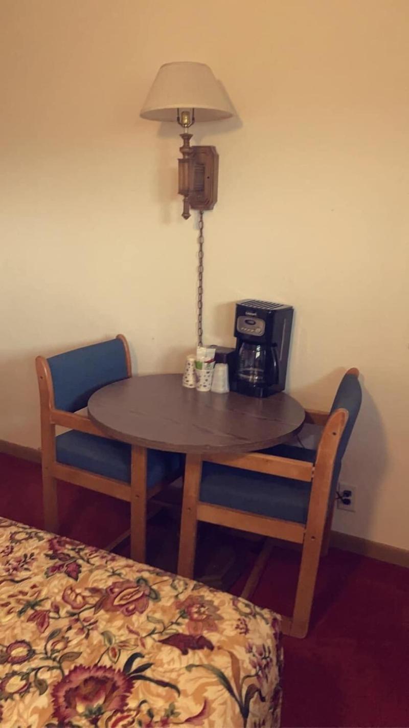 Riverview Trout Lodge image