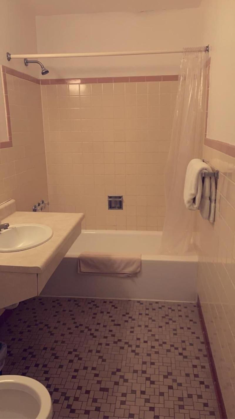 Riverview Trout Lodge image