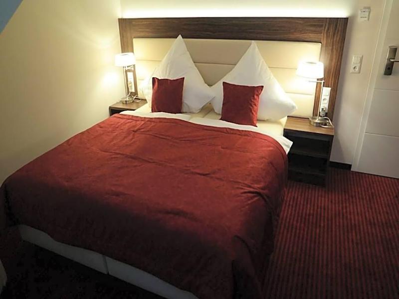 Hotel - Restaurant Zum Hollengrund image