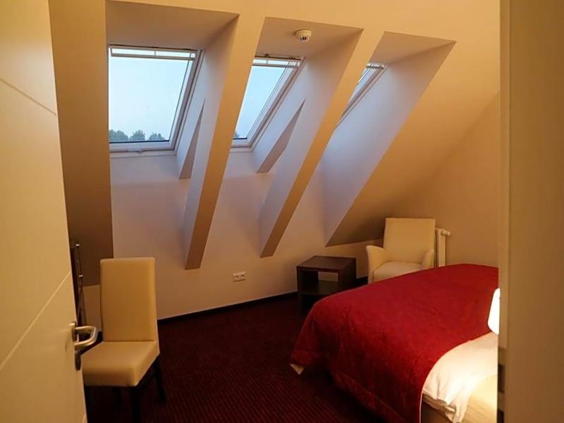 Hotel - Restaurant Zum Hollengrund image