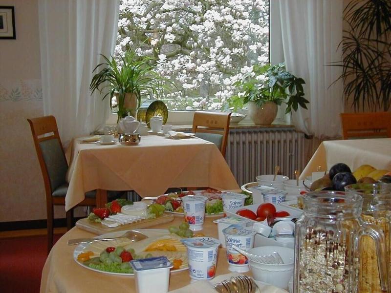 Alleehotel Eschen image