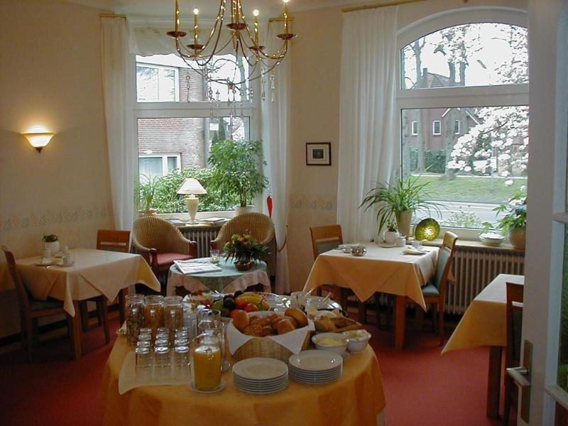 Alleehotel Eschen image