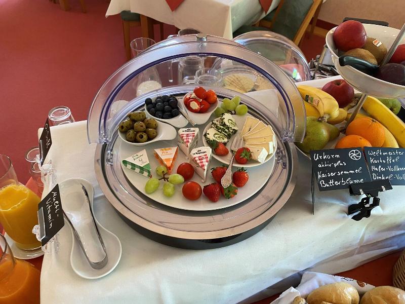 Alleehotel Eschen image