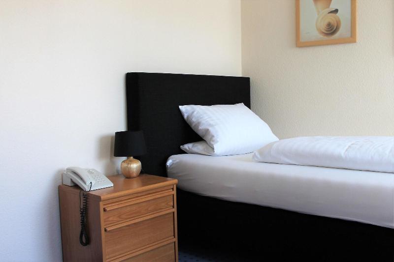 Alleehotel Eschen image