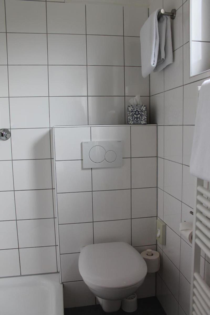 Alleehotel Eschen image