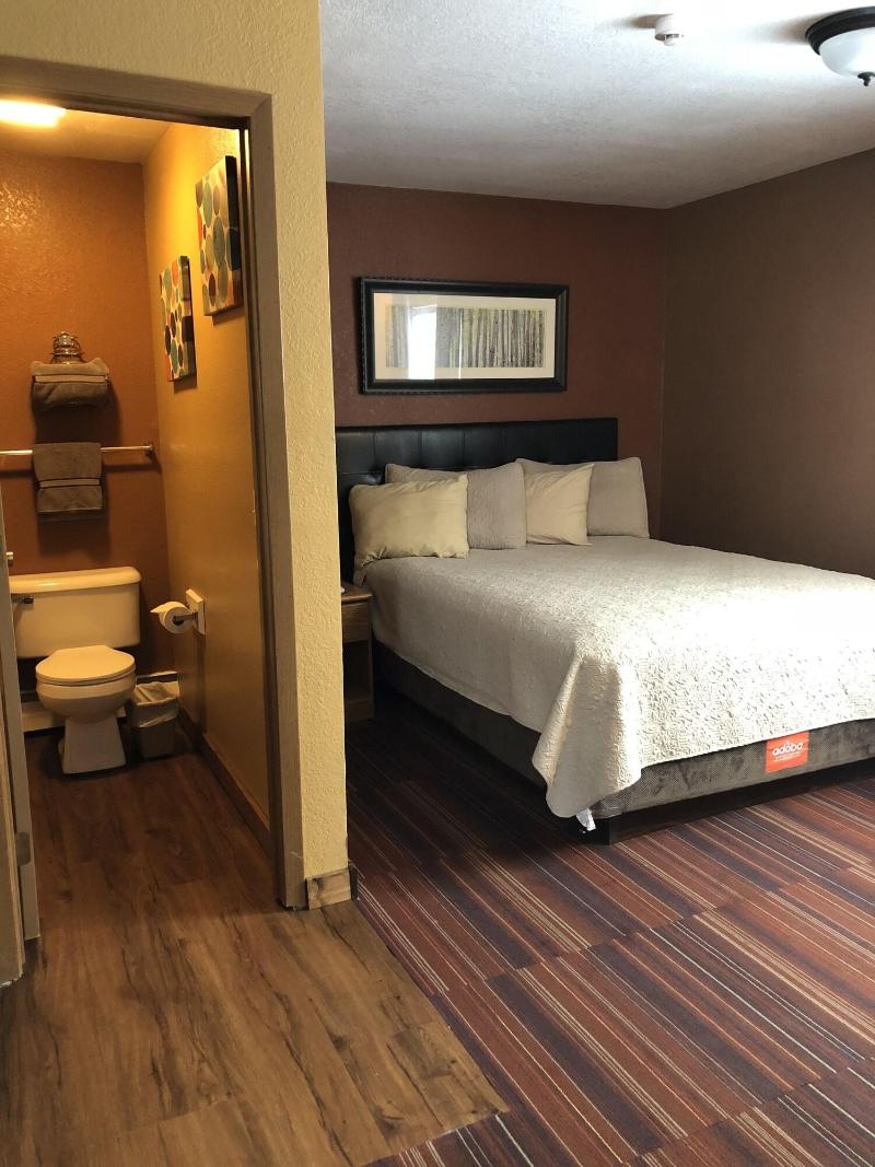 Adoba Hotel Naubinway image