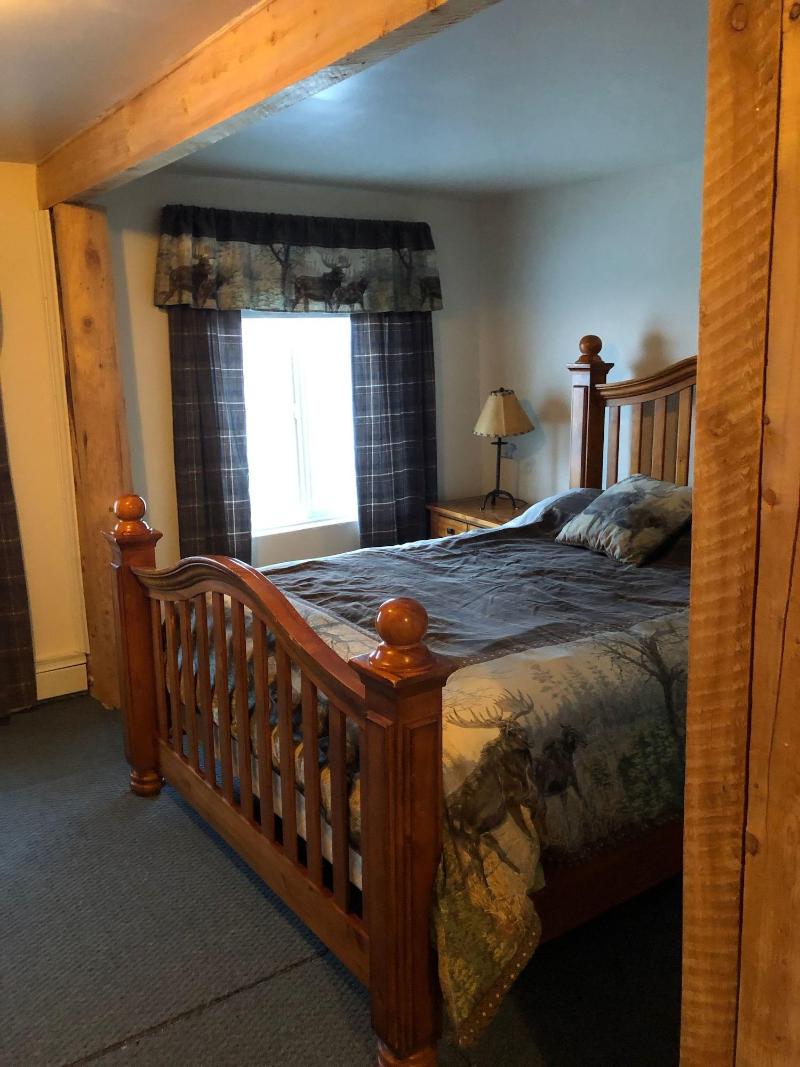 Alpine Creek Lodge image