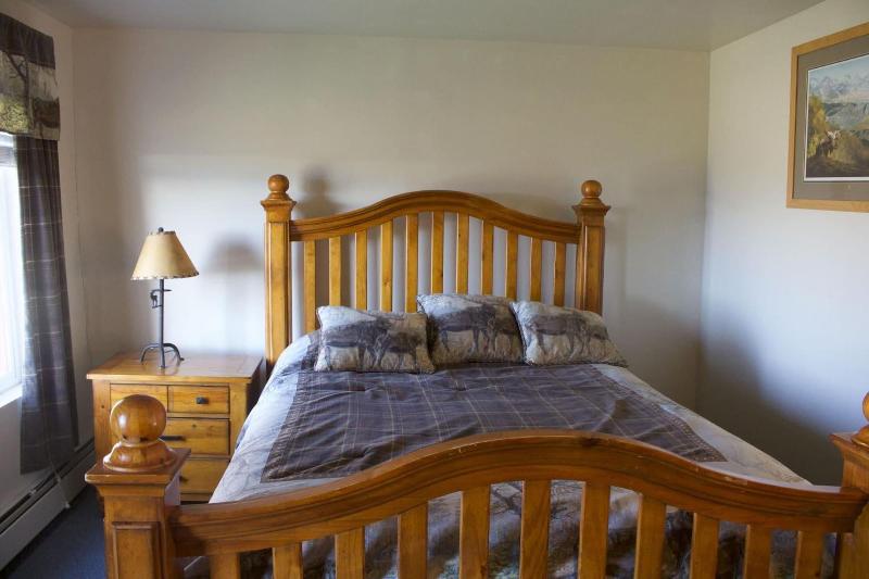 Alpine Creek Lodge image