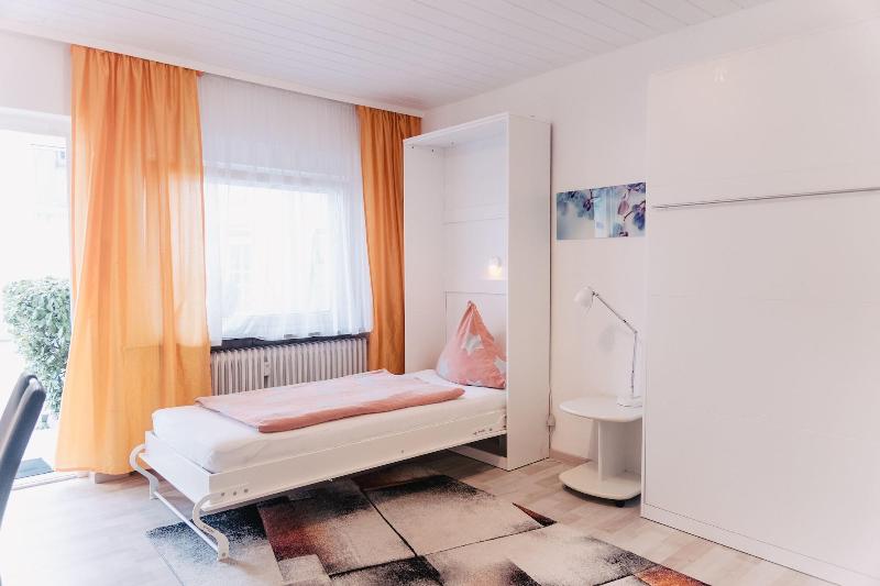 Apartmenthaus Am Achteck image