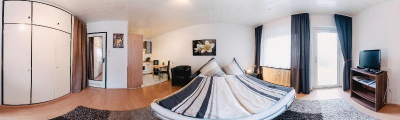 Apartmenthaus Am Achteck image