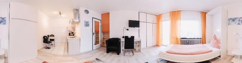Apartmenthaus Am Achteck image