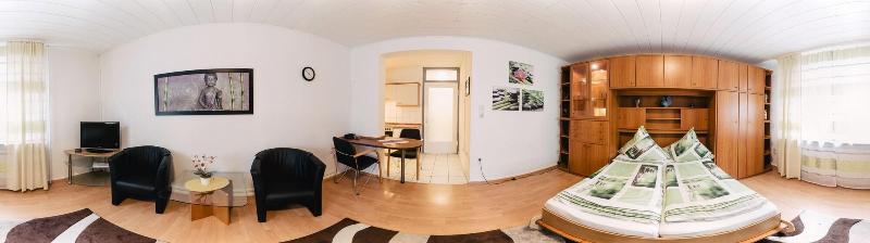Apartmenthaus Am Achteck image