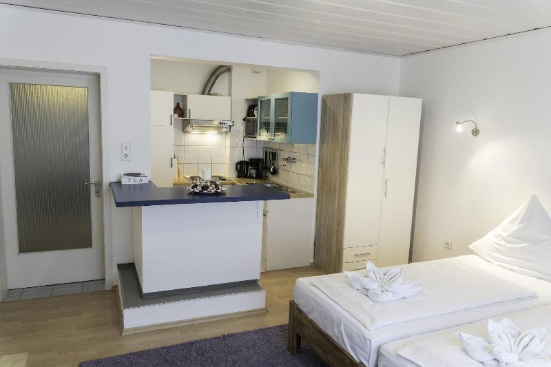 Apartmenthaus Am Achteck image