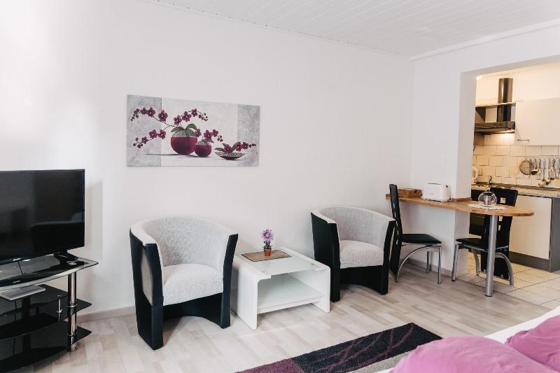 Apartmenthaus Am Achteck image