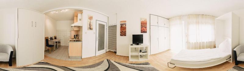 Apartmenthaus Am Achteck image