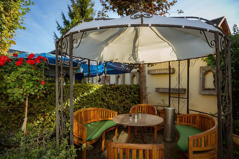Hotel Zur Krone image