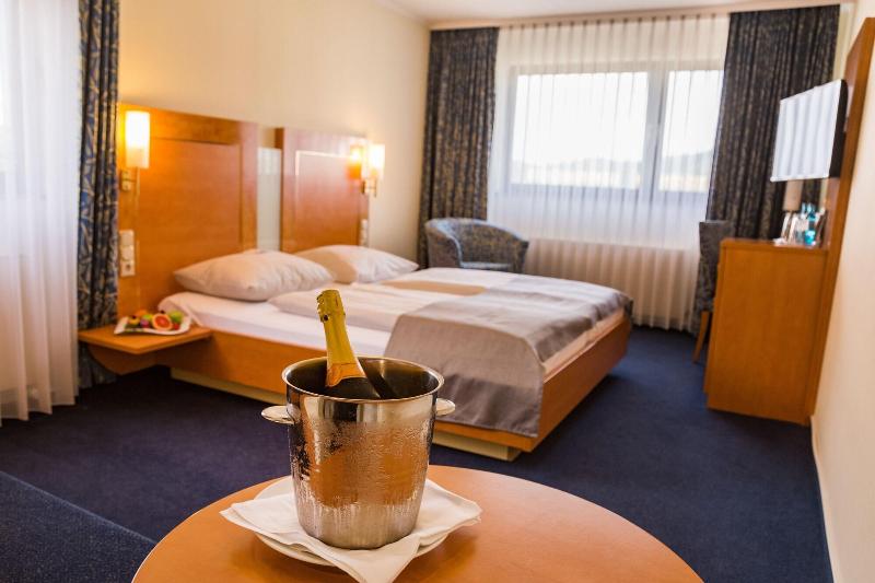 Hotel Zur Krone image