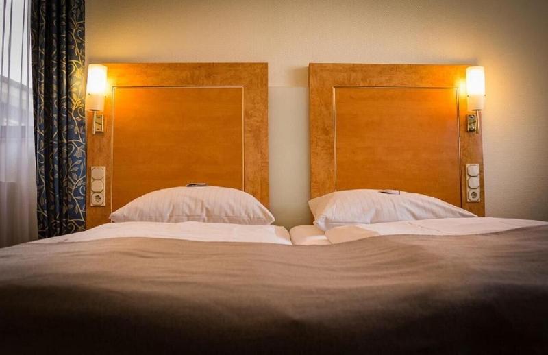 Hotel Zur Krone image
