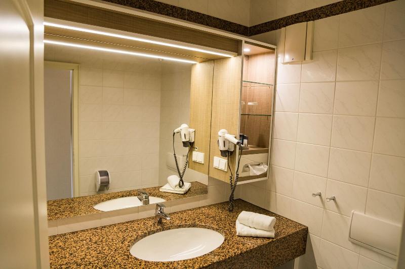 Hotel Zur Krone image