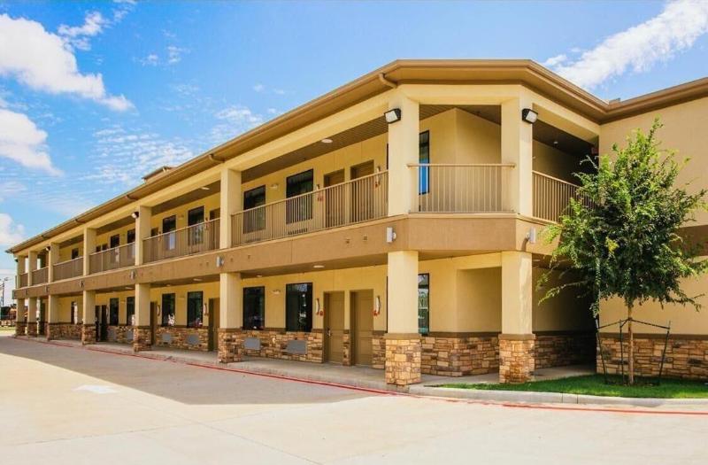 Palace Inn Conroe image