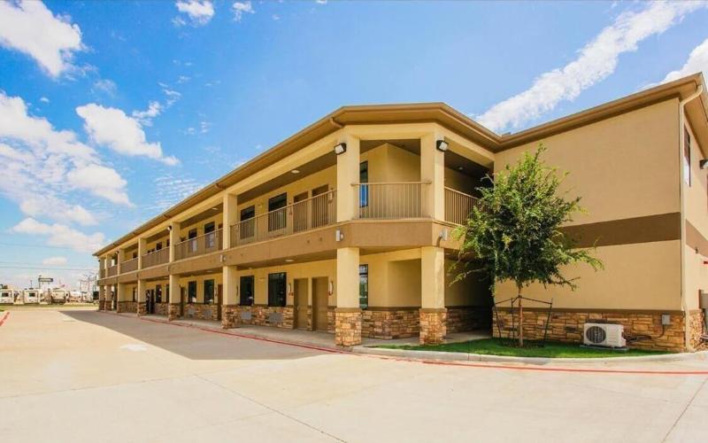 Palace Inn Conroe image