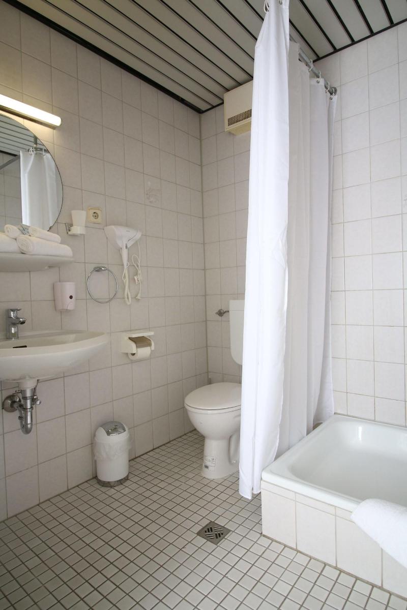 Hotel Zum Ochsen image