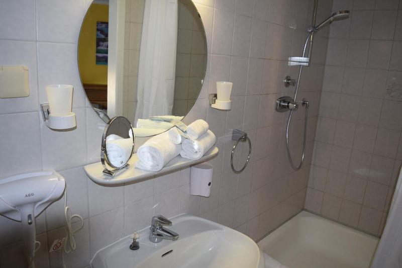 Hotel Zum Ochsen image