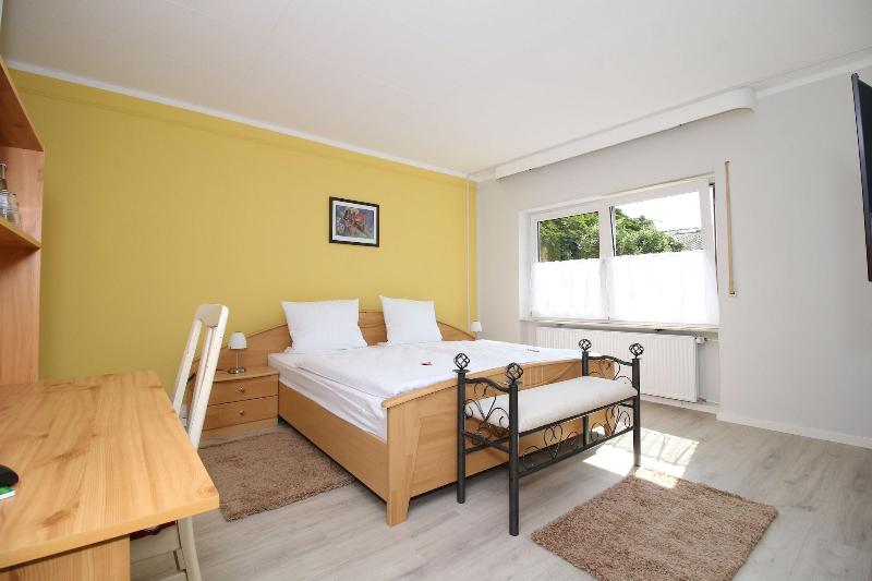 Hotel Zum Ochsen image