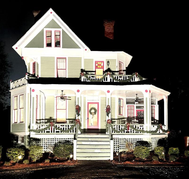 Peacock Place image
