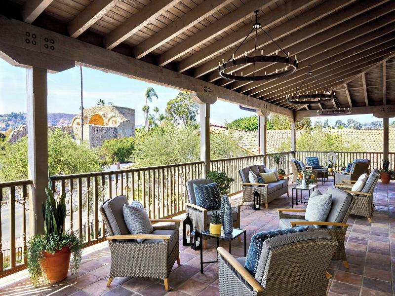 Inn at the Mission San Juan Capistrano, Autograph  image