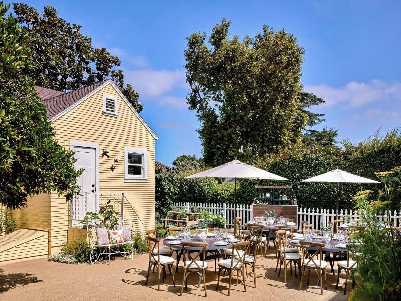 Inn at the Mission San Juan Capistrano, Autograph  image
