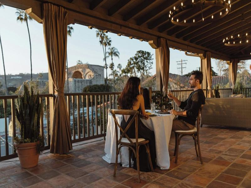 Inn at the Mission San Juan Capistrano, Autograph  image
